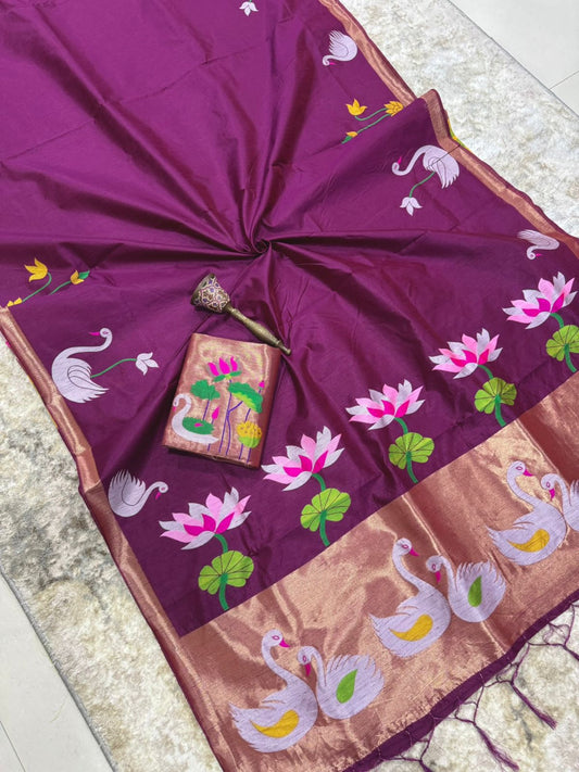 Khadi Rajhans Sadi AP01 : WINE