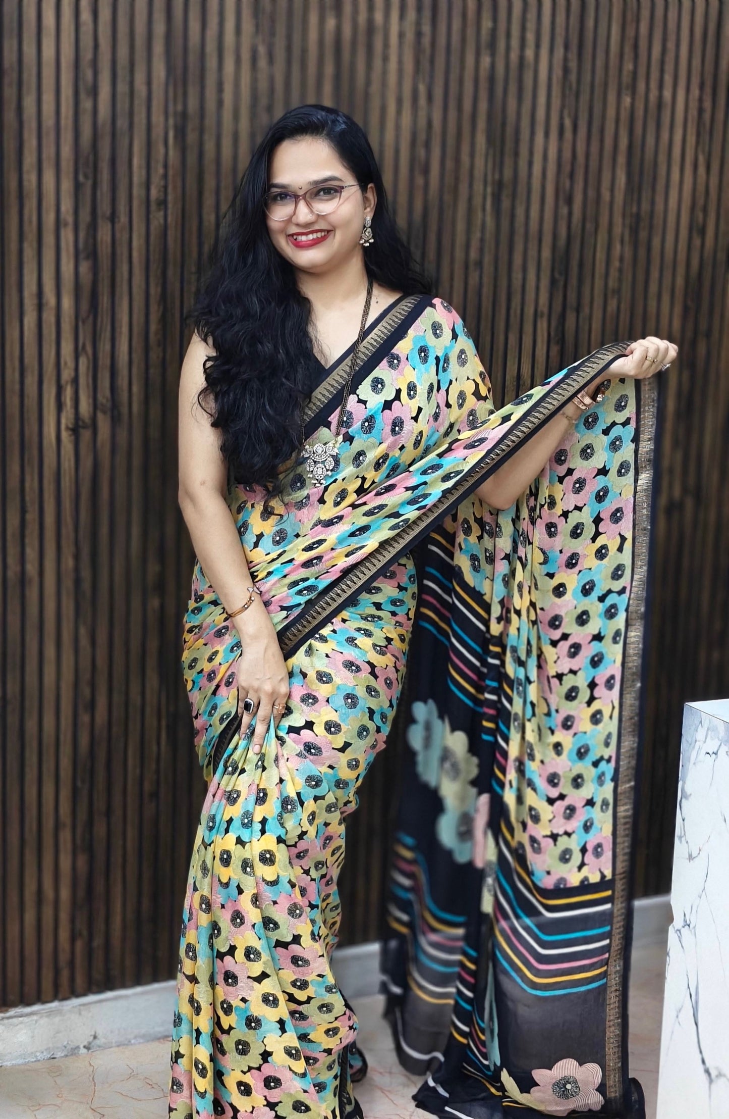 Rangmanjiri Saree (Pre-Booking)