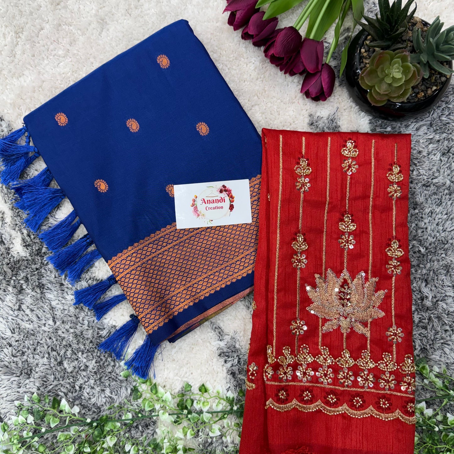 Lotus Kalash Paithani : KY02