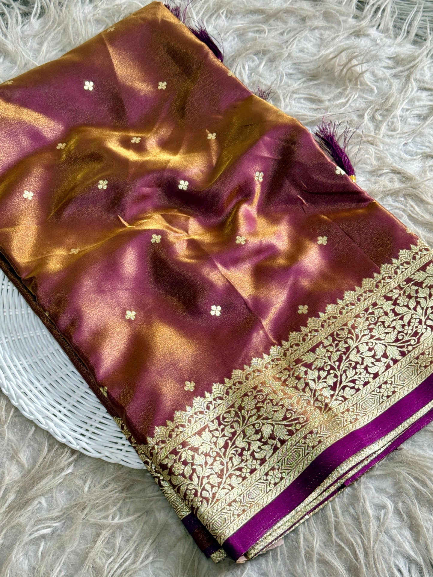 Glass Satin Saree : AK04