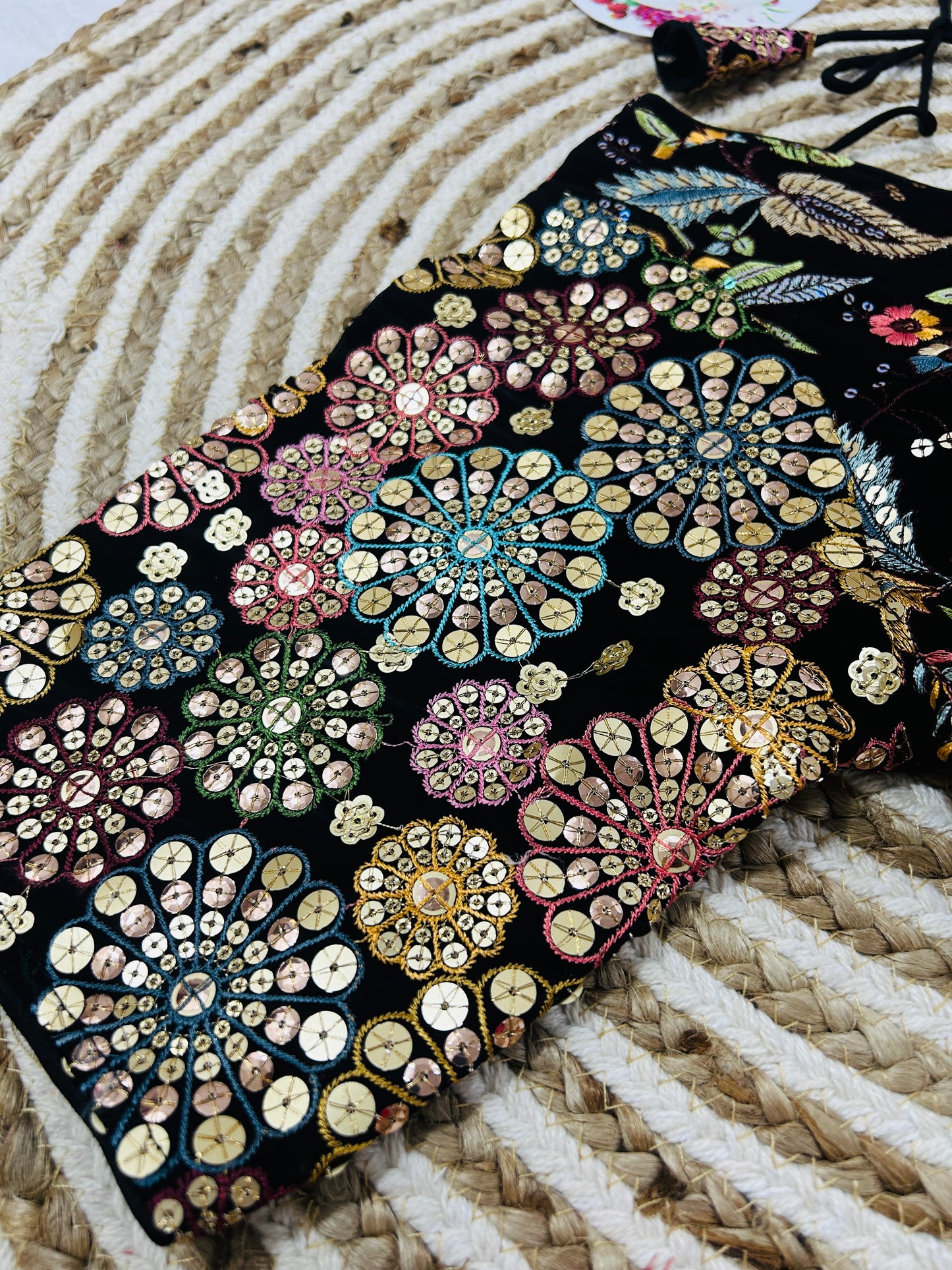 Premium Heavy Sequence and Thread Work