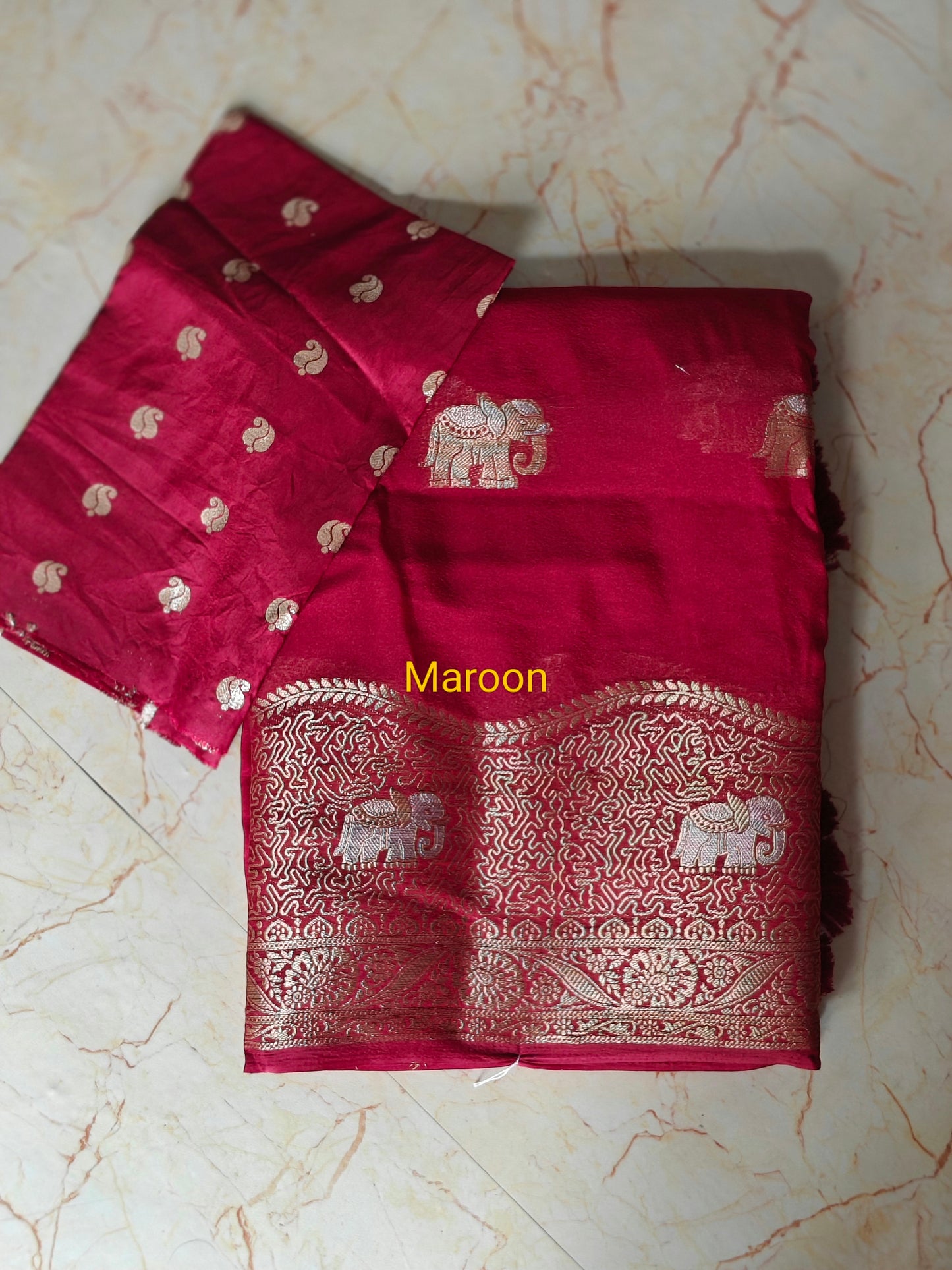 Viscos Hathi : Maroon