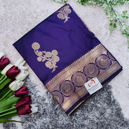 Semi Paithani flower