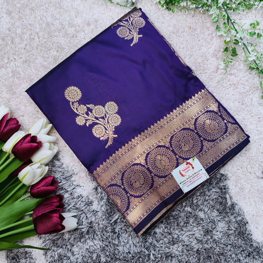 Semi Paithani flower