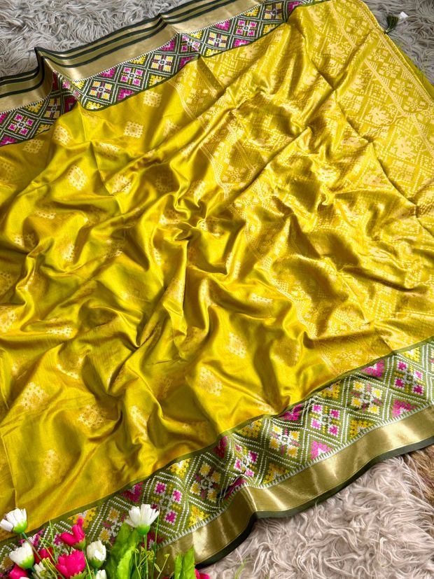 Patola Paithani
