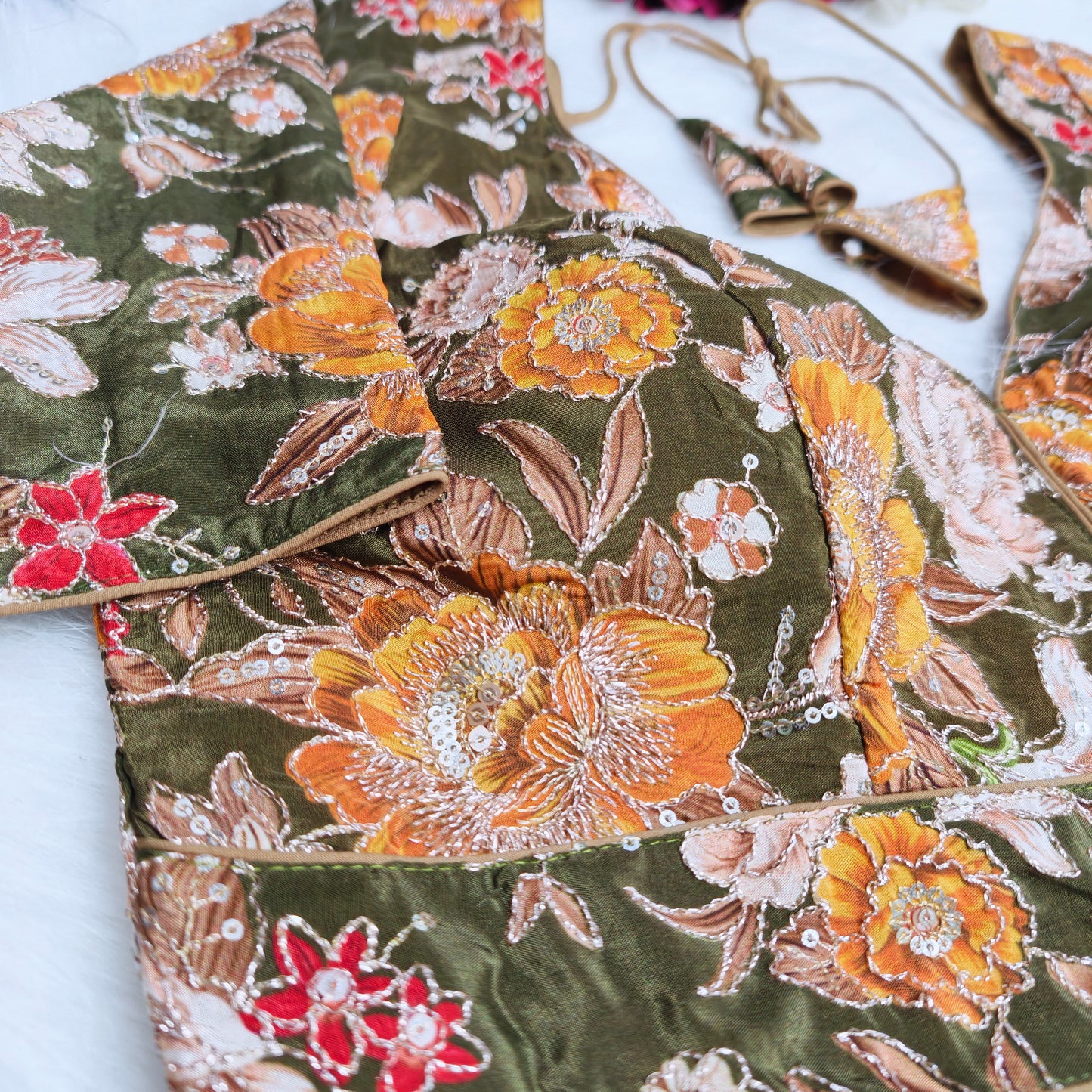 Rose Position Floral